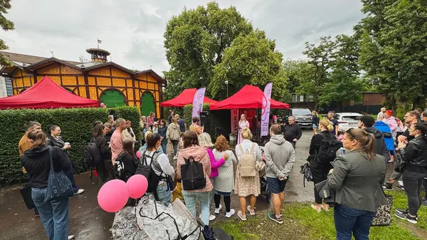 Kolotoč pro Ninu se na Letné koná pravidelně od roku 2024 u příležitosti World Brain Tumor Day.