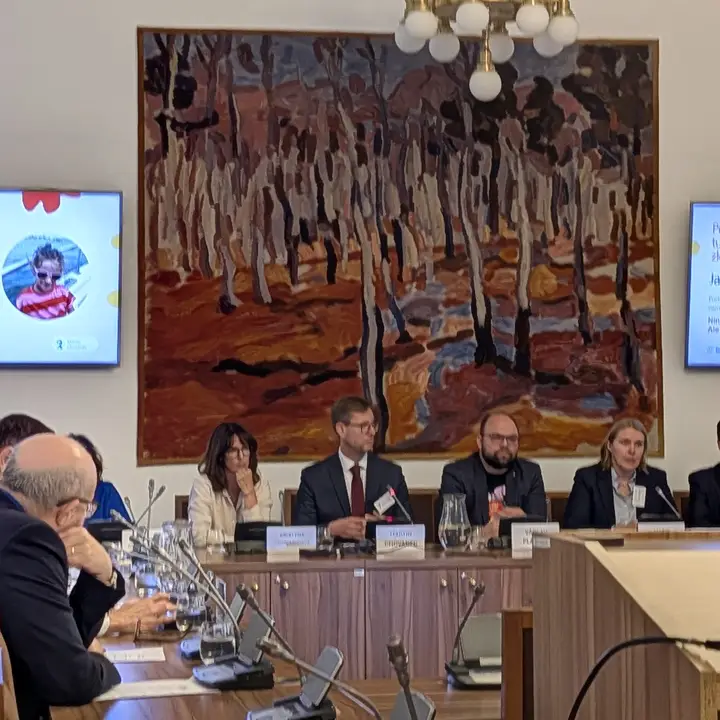 Kulatý stůl: Naděje pro děti se vzácnými nádory mozku